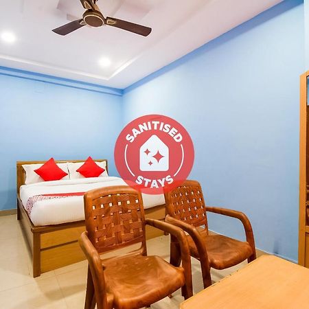 Oyo 62964 Hotel Vandana Grand Nellore Exterior foto